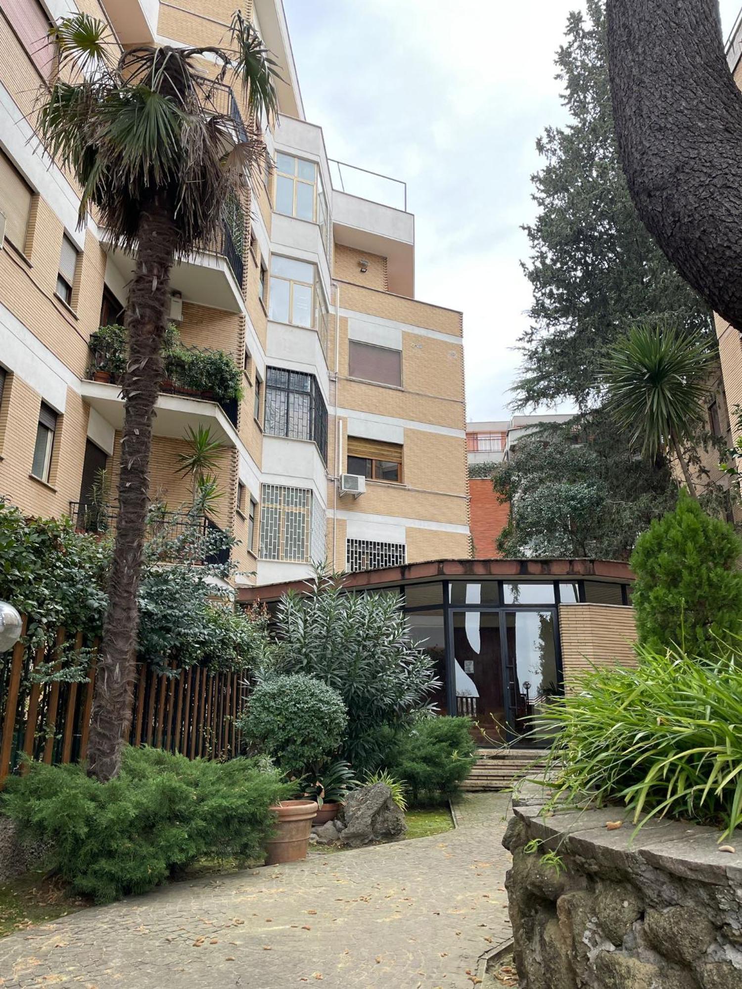 Bnb Rooms And Comfort Рим Экстерьер фото